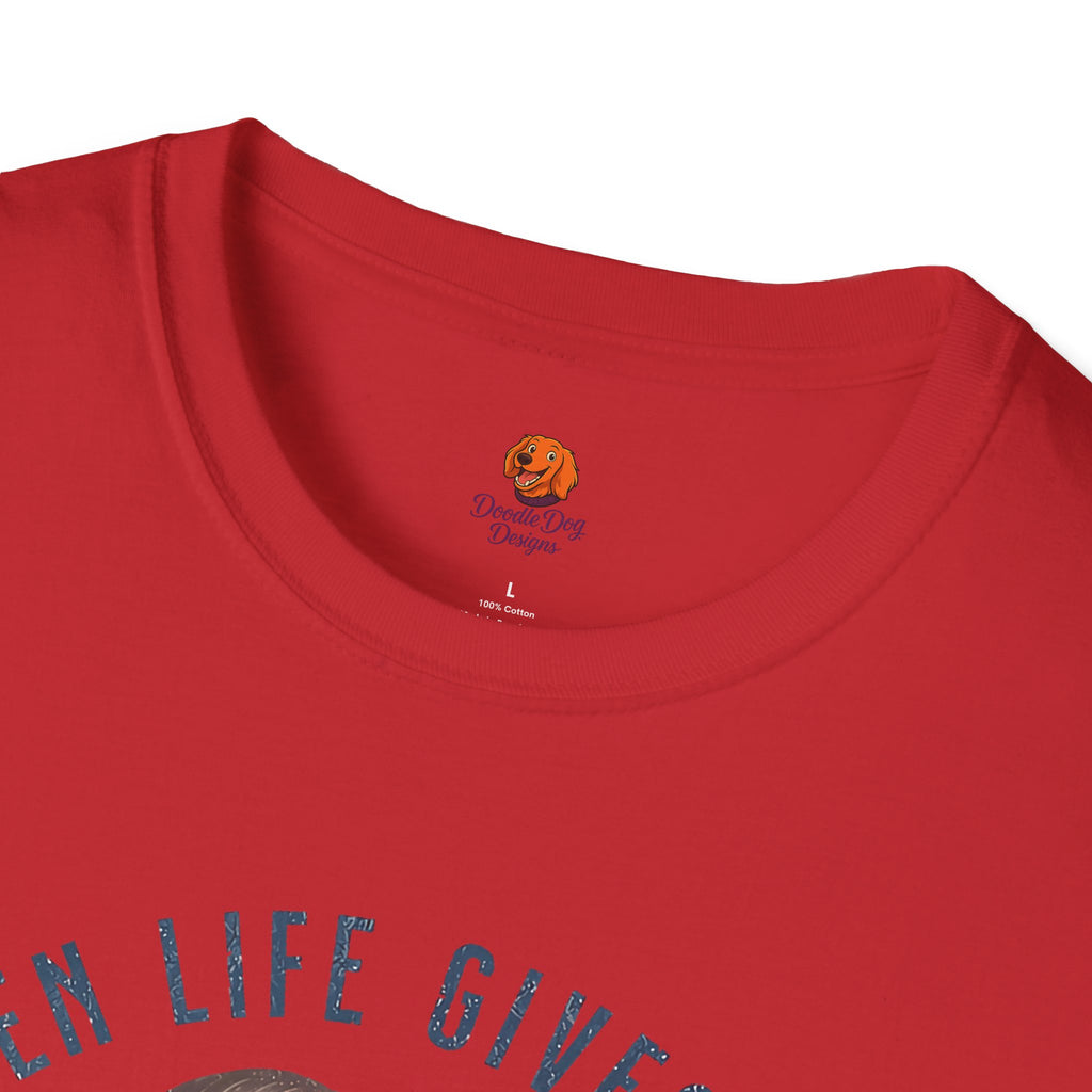 T-Shirt — “When Life Gives You Cucumbers” Vintage Retro Kitchen Tee