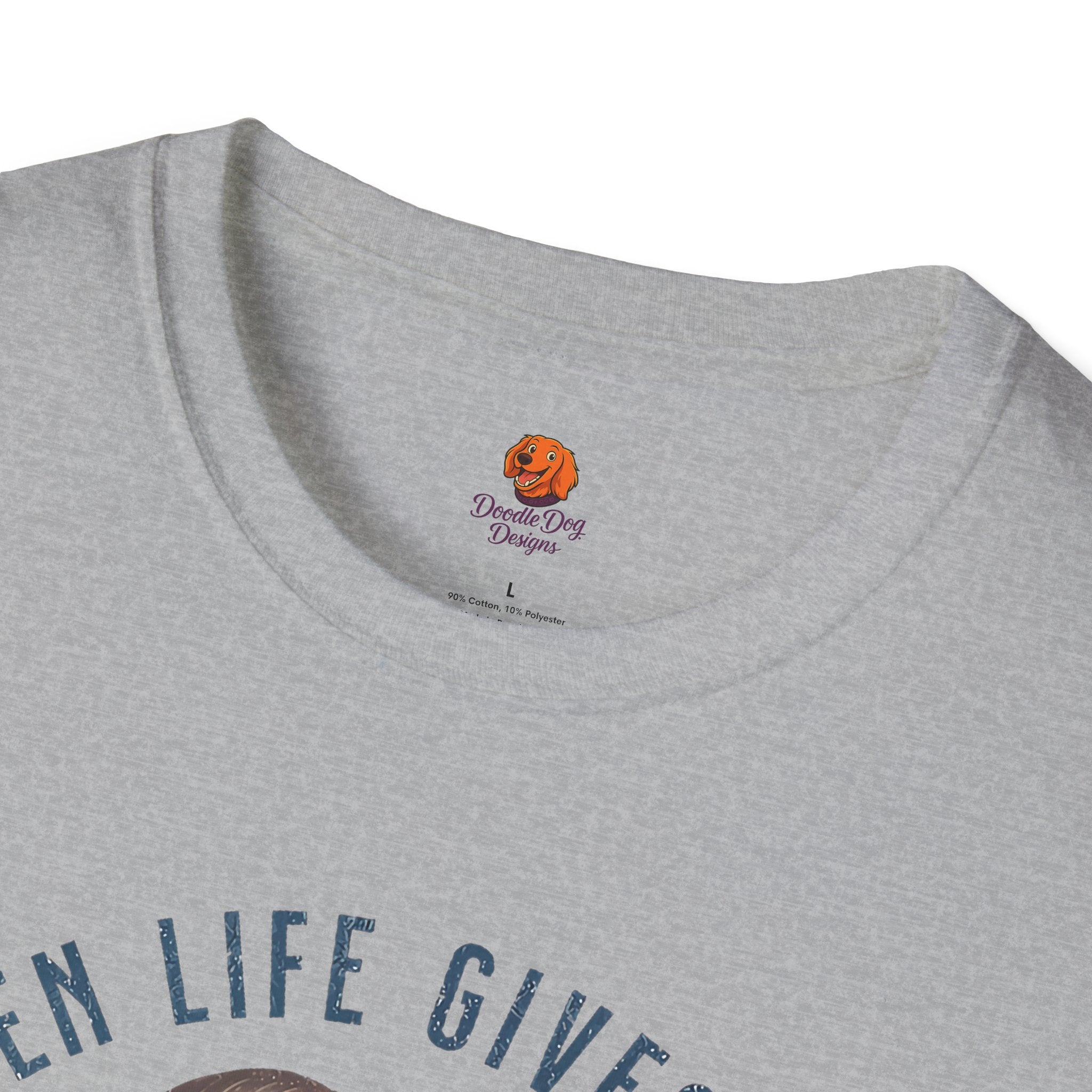 T-Shirt — “When Life Gives You Cucumbers” Vintage Retro Kitchen Tee