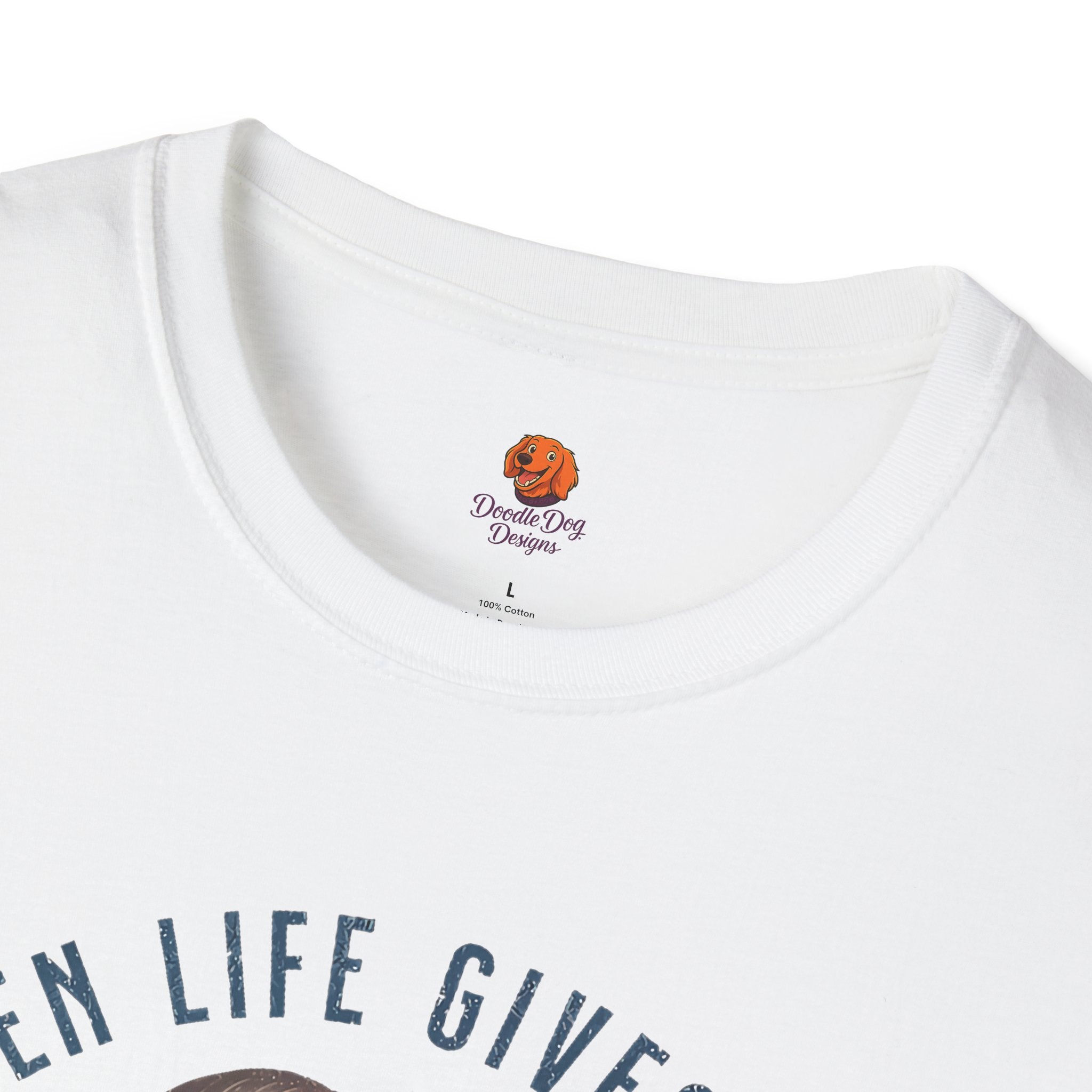 T-Shirt — “When Life Gives You Cucumbers” Vintage Retro Kitchen Tee